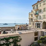 Nice Studio With A View On Antibes' Port - Welkeys