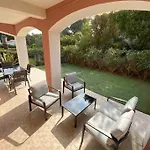 Superbe Appartement Avec Terrasse A 80M De La Mer