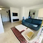 Ros5-Appartement Avec Une Chambre Et Une Belle Terrasse