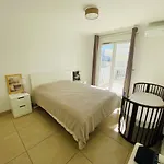 Val1- One Bedroom Cannes Center