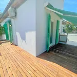 Villa 4 Appartements - Proche Centre