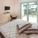 Gorgeous Home In Saint Raphael