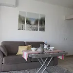 Appartement 2P, 4 Couchages, Climatise Avec Parking A Villeneuve-Loubet Plage - Fr-1-252A-30