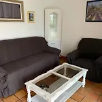 Appartement Charmant A Saint-Aygulf Avec Jardin Prive