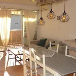 Appartement Cavalaire-Sur-Mer, 3 Pieces, 4 Personnes - Fr-1-100-98