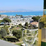 Studio Renove En Bord De Mer A Villeneuve-Loubet - Fr-1-252A-4