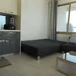 Magnifique 3 Pieces Avec Terrasse Et Parking, 4 Couchages, Villeneuve-Loubet Plage - Fr-1-252A-11