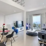 Ref 1196 - Cannes Croisette - Sea View Apartment For Rent