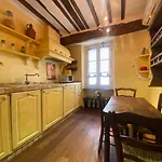 C050-Appt Standing Au Coeur Du Suquet - St Antoine 1