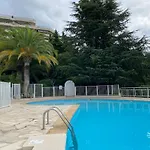 Holidays Congresses Pool Cannes Center Live In Monte Leo