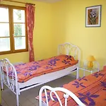 Villa De Plain-Pied Avec Jardin Clos, Proche Plage Et Commerces, Animaux Admis - Fr-1-482-43