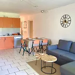 Appartement Avec Jardin Et Piscine A Ruoms, 10 Min De Vallon Pont D'Arc, 4/6 Pers. - Fr-1-697-3