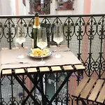 Sissi A La Croisette