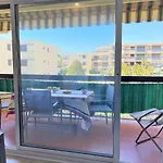 Appartement Renove 2021 Avec Balcon Et Garage, Proche Golf, 3 Pieces, 6 Couchages, Le Lavandou. - Fr-1-251-425
