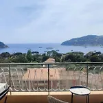 Bel Appartement Climatise Vue Mer Parking Gratuit.