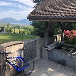 Le Wizz : Appart Cosy Entre Lac Et Montagne
