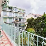 #7 What Else ? Your Own Quiet Terrace In Nice Center 10Min To Beach