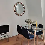 Top Floor Nest, Balcony Close To Sea And Old-Town