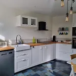 Agreable Maison De Ville Avec Terrasse Au Calme