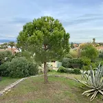 Villa D'Exception Avec Piscine , Au Bord De La Mer