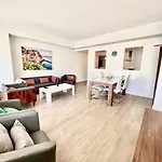 C066-Luxurious Apartment With Sea View - Cannes