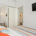 #28 1 Bdr Flat Ac Balcony Hper Central 10Mins To Beach & Old Town