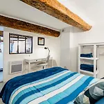 Roche : 3 Chambres,6 Personnes, Bien Equipe, Deco+