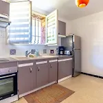Superbe Appartement, Plein Centre Avec Jardin