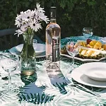 L'Auguiere Ouest, Maisonnette Au Coeur Du Vignoble Proche De La Mer Et Des Sentiers Cotiers