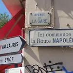 Golfe Juan Studio Belledonne Proche Cannes Et Plages