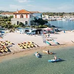 Studio Climatise Avec Parking Prive Proche Port Le Brusc Et Plages