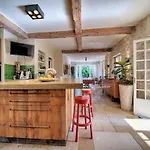 Leader Large Contemporary Villa With Luxurious Design, Pool And See View