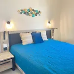 Somptueux Appartement Renove En Bord De Mer