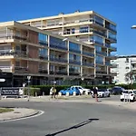 Frejus Plage T1 35M2, Climatise, 2 Personnes,