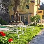 Charming Property With Private Pool