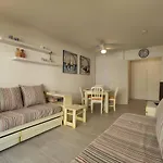 Appartement 2 Pieces Avec Terrasse, Piscine, Parking A 5 Min De La Plage - 4 Couchages - Fr-1-252-158