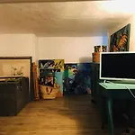 Loft D Artistes Avec Patio Au Port De Nice