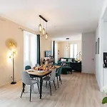 Gesu - 2 Bedroom In Old Town - Gesu Square