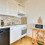Charming Studio In Cassis With Sea View And Swimming Pool
