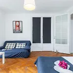 Joffre 38 - Spacious One Bedroom Apartment