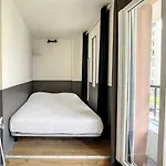 Cosy Studio Near Beaches And Airport