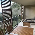 Prestige View 411
