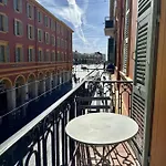 Cosy Love Nest Near The Sea Place Massena