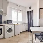 Nice 1 Bed 50M From The Beach In Frejus