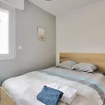 Nice 1 Bed 50M From The Beach In Frejus