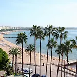 Studio Le Mercure By Interhome