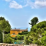 Le Cocon En Plein Centre Du Village Medieval De Mougins Vue Mer