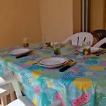Bel Appartement Avec Piscine Proche Des Plages