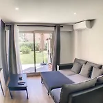 Golf Juans- 2P Residence Avec Piscine, Plages 300M