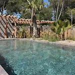 Apartment Eden, Ac, Pool And Beach At 500M